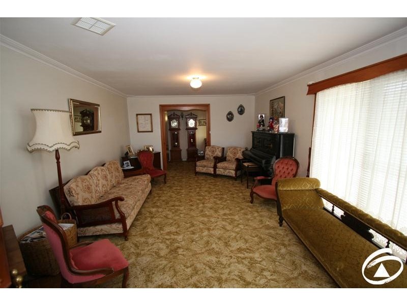 4 Ammerdown Crescent, Orange NSW 2800