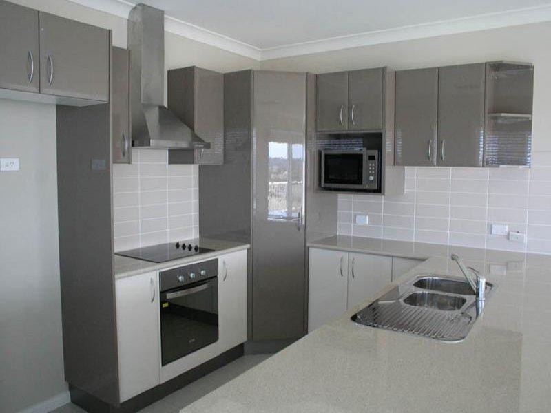 13 Tate Crescent, Orange NSW 2800