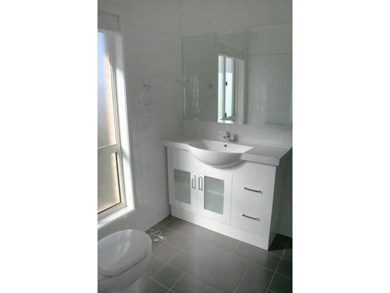 13 Tate Crescent, Orange NSW 2800