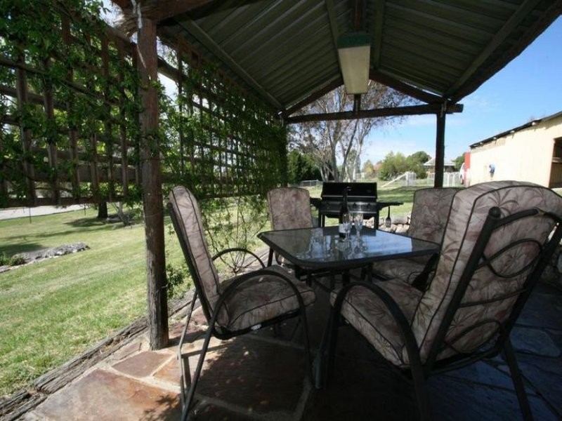 146 Market Street, Molong NSW 2866