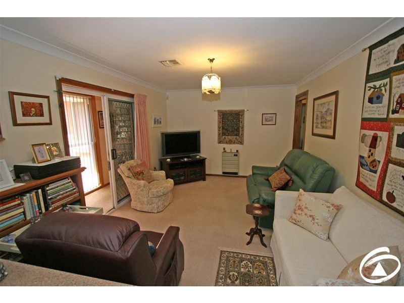 5 Kamdell Place, Orange NSW 2800