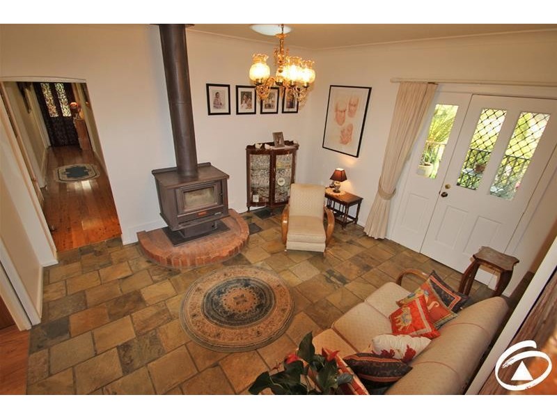 8 Springbank Lane, Orange NSW 2800