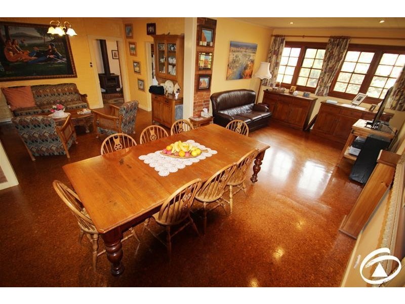 8 Springbank Lane, Orange NSW 2800