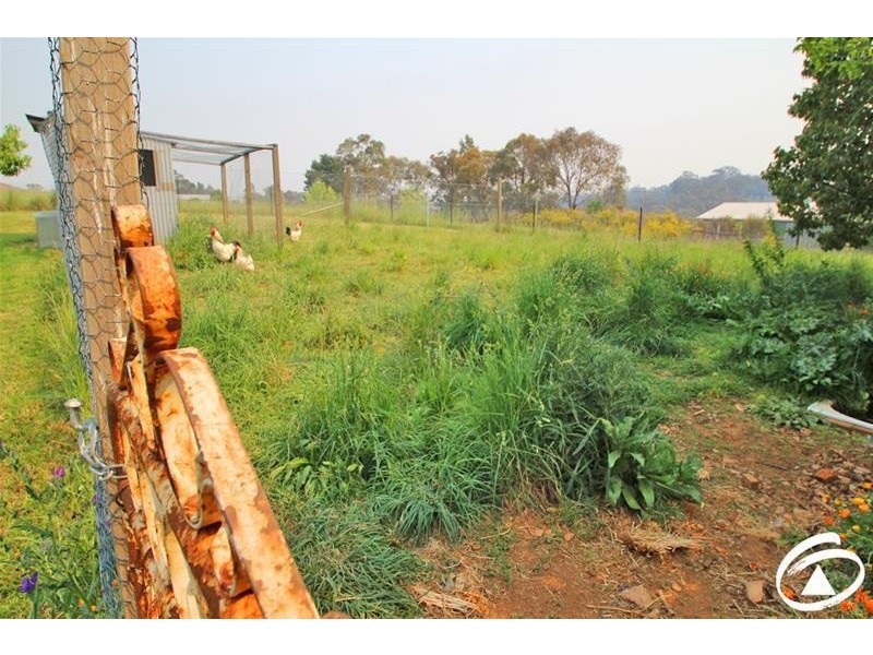 8 Springbank Lane, Orange NSW 2800