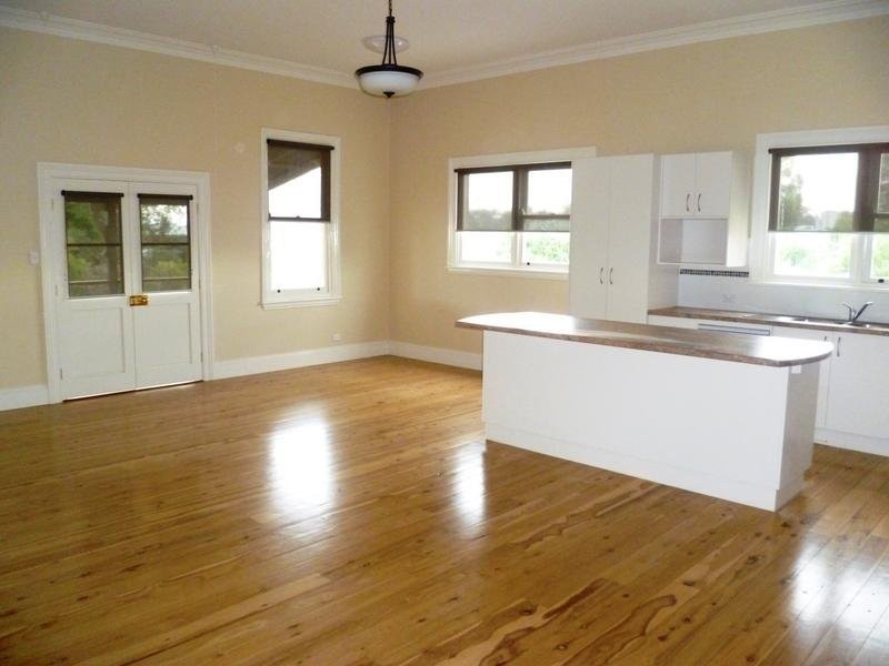 70 Gidley Street Molong Road, Molong NSW 2866