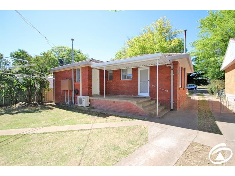 17 Coronation Drive, Orange NSW 2800