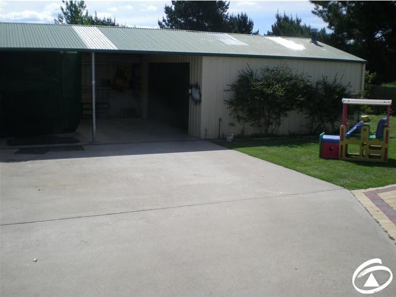 9 Unwin Street, Millthorpe NSW 2798