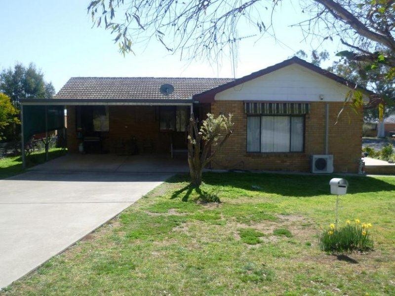 21 Park Street, Molong NSW 2866