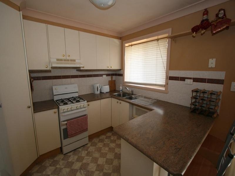 1/6 Betts Place, Orange NSW 2800