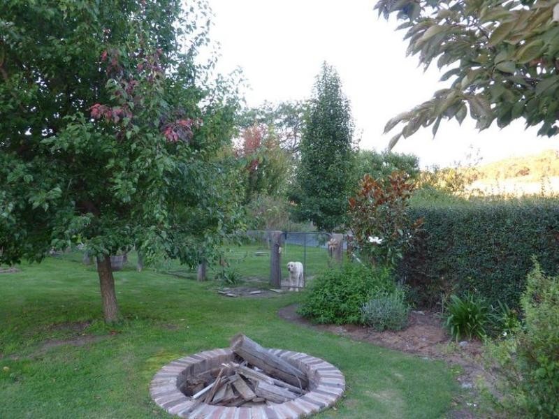 678 Burrendong Way, Orange NSW 2800