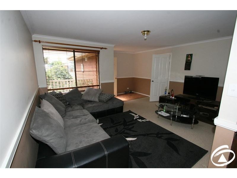 4 Northstoke Way, Orange NSW 2800