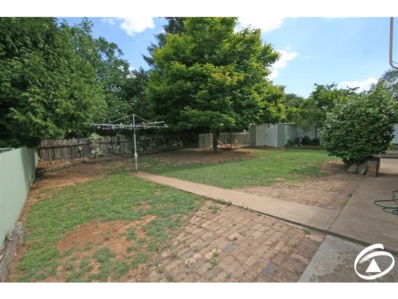 4 Northstoke Way, Orange NSW 2800