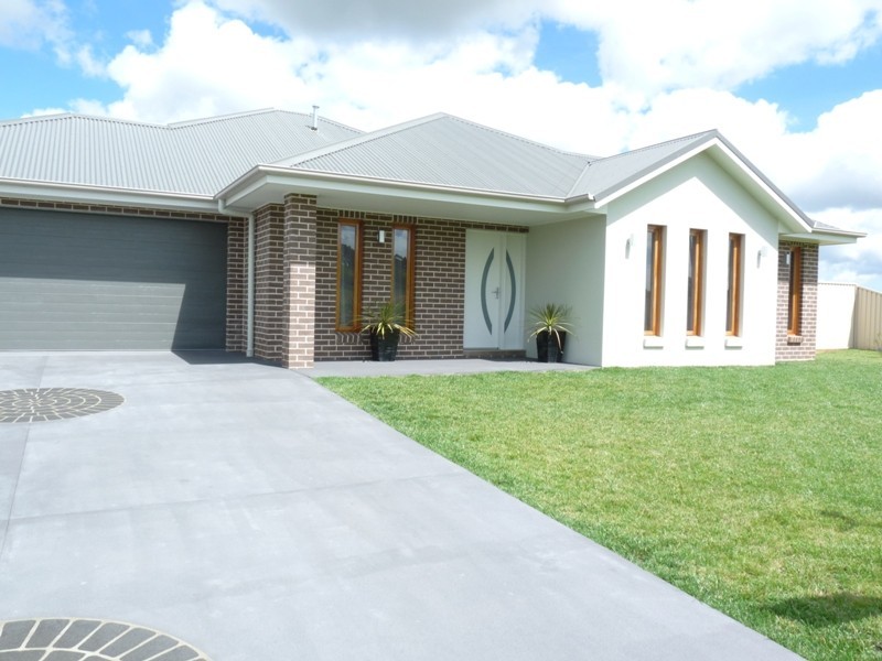 27 Stabback Street, Millthorpe NSW 2798