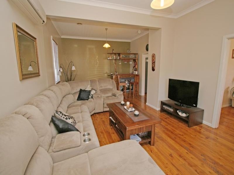 36 March Street, Orange NSW 2800