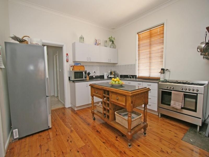 36 March Street, Orange NSW 2800