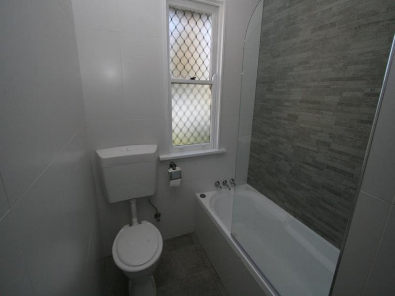 38 Matthews Avenue, Orange NSW 2800