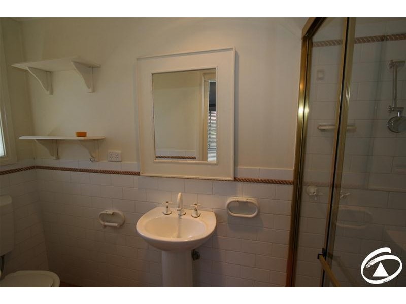 41 Booth Crescent, Orange NSW 2800