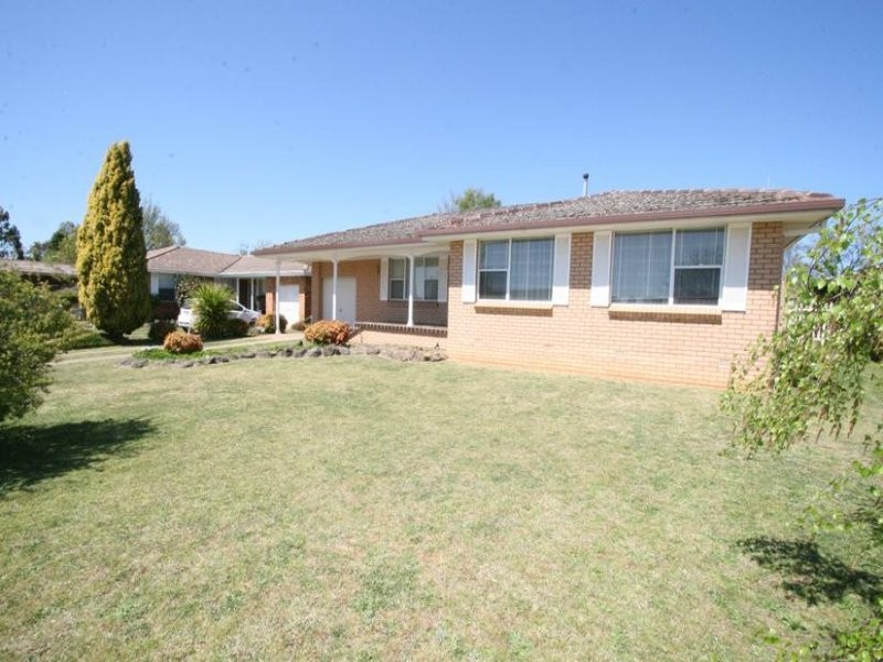 2 Malvern Avenue, Orange NSW 2800