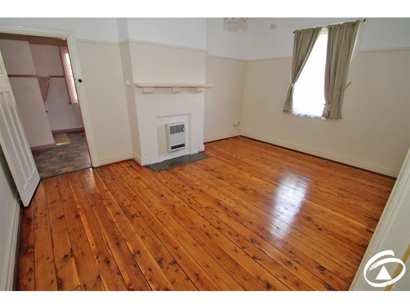 71 March Street, Orange NSW 2800