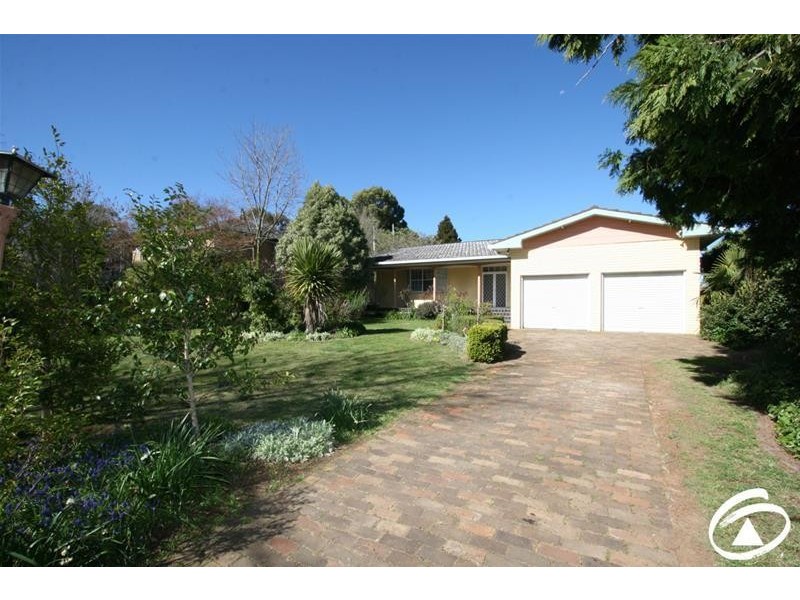 43 Green Lane, Orange NSW 2800