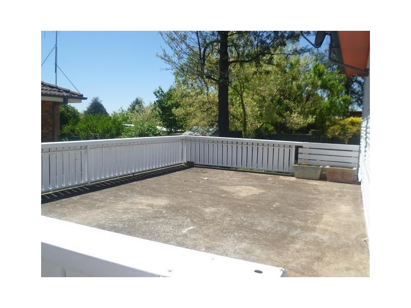 7 Edward Place, Molong NSW 2866