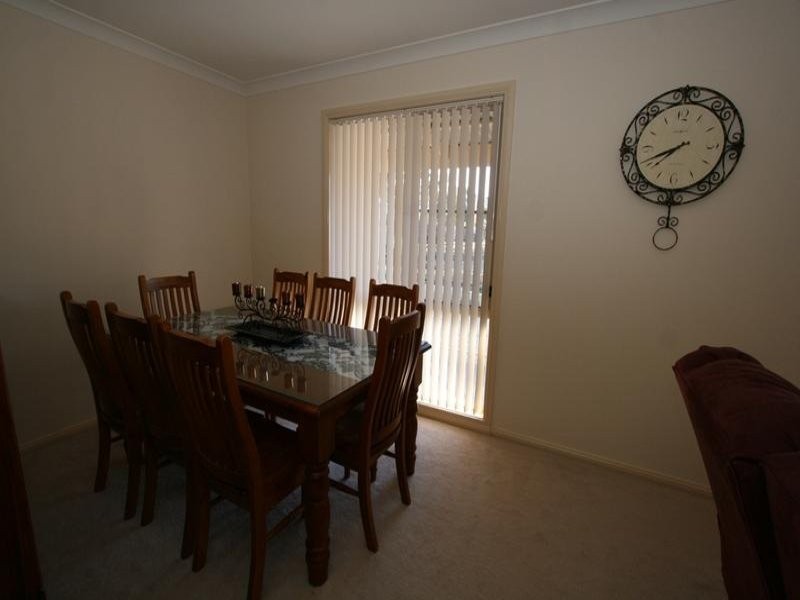 25 Stuart Street, Molong NSW 2866