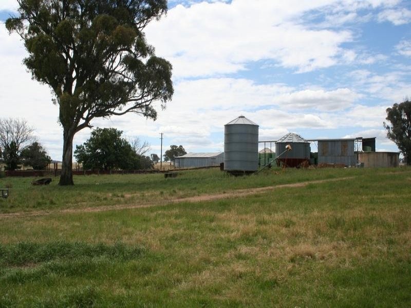 59 Lawson Road, Orange NSW 2800