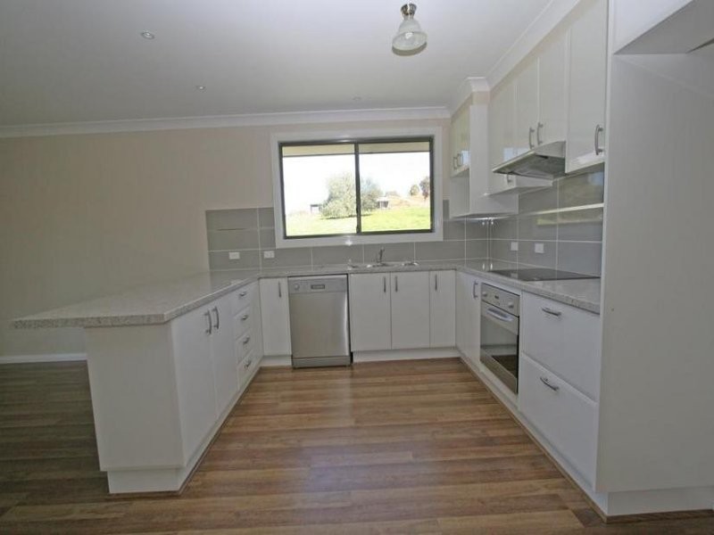 13 Loftus Street, Cargo NSW 2800
