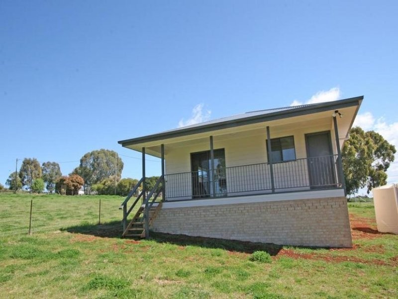 13 Loftus Street, Cargo NSW 2800