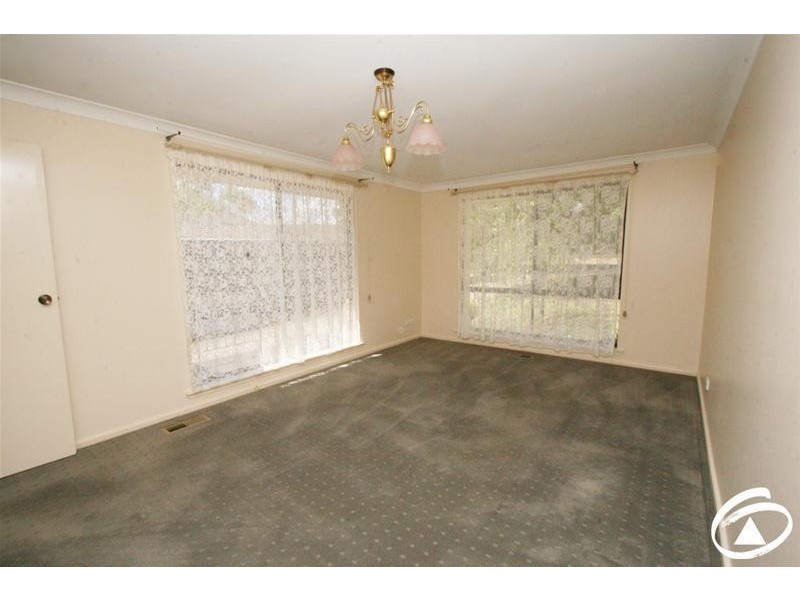 6 Syringa Place, Orange NSW 2800