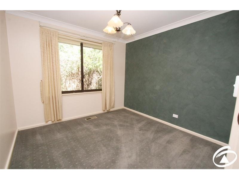 6 Syringa Place, Orange NSW 2800