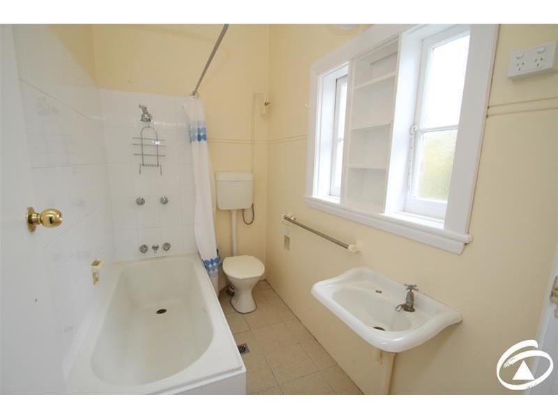 30a Sampson Street, Orange NSW 2800