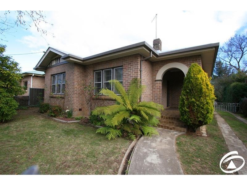 105 Lords Place, Orange NSW 2800