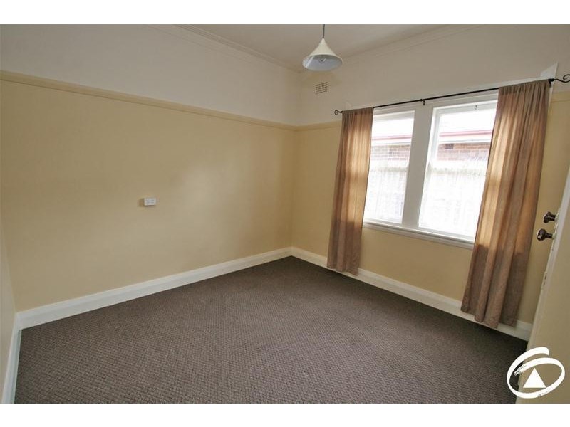 105 Lords Place, Orange NSW 2800