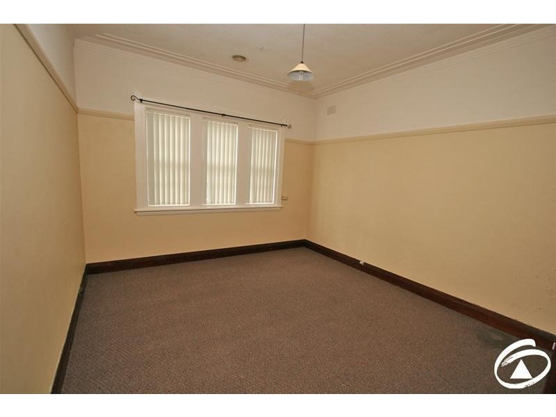 105 Lords Place, Orange NSW 2800