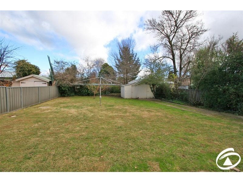 105 Lords Place, Orange NSW 2800