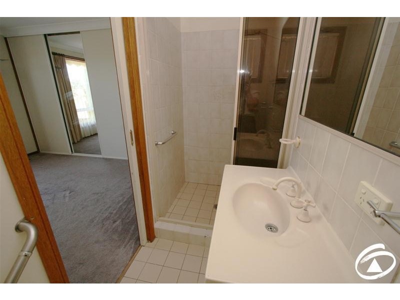 4 Linda Crescent, Orange NSW 2800