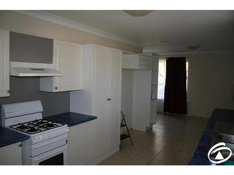 2 Courallie Drive, Orange NSW 2800