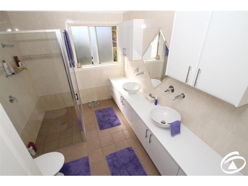 11 Juniper Place, Orange NSW 2800