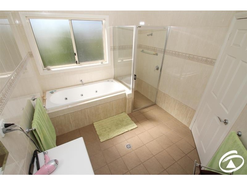 11 Juniper Place, Orange NSW 2800