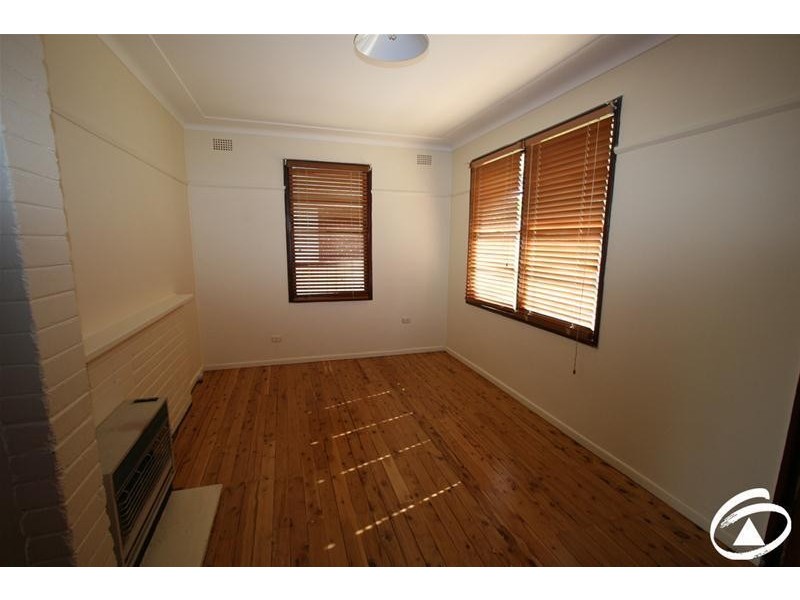 13 Spring Street, Orange NSW 2800