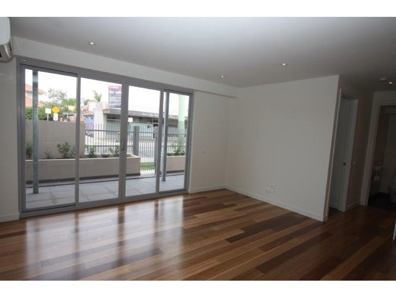 1 Mackie  Road, Bentleigh East VIC 3165