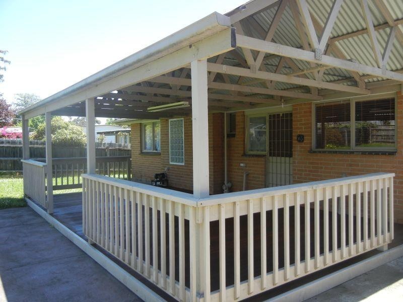 6 Virginia Way, Ferntree Gully VIC 3156