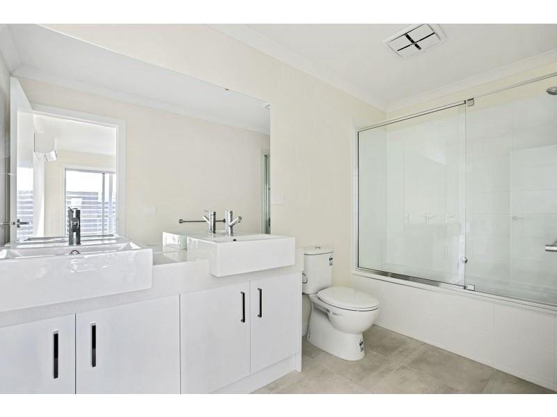 77 Barkly Street, Mornington VIC 3931