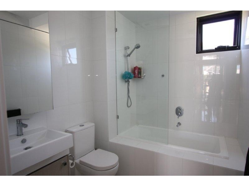 1/109 Asling Street, Brighton VIC 3186