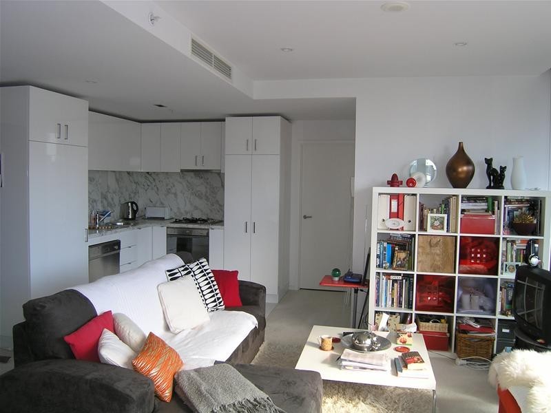 1303/8 Waterview Walk, Docklands VIC 3008