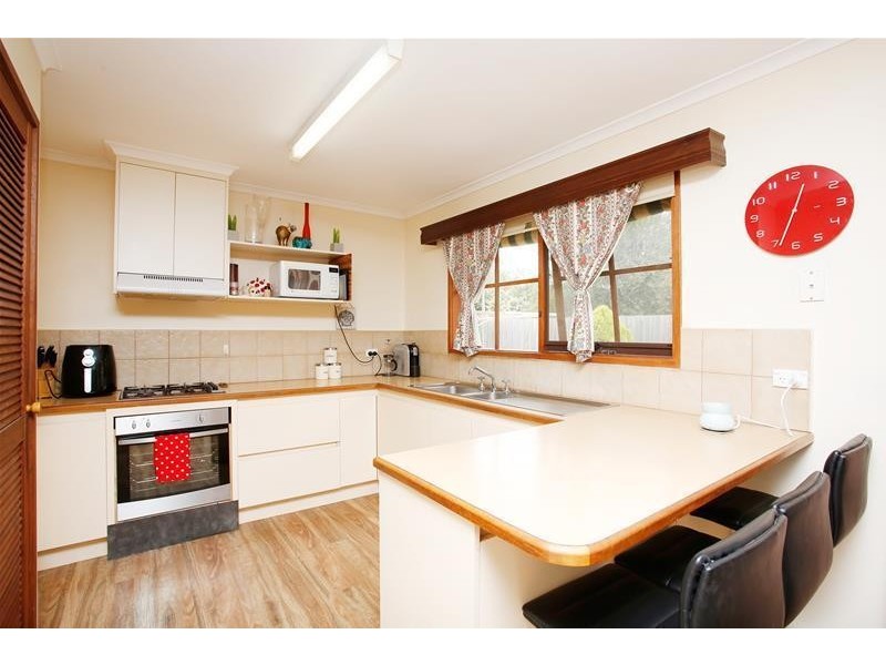 2/1 Seventh  Street, Parkdale VIC 3195