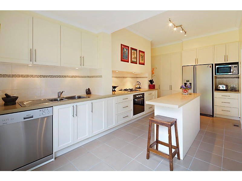 139 Canterbury Road, Blackburn VIC 3130