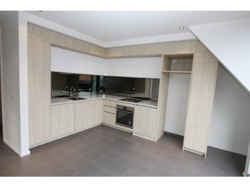 21/17 Ellesmere  Road, Prahran VIC 3181