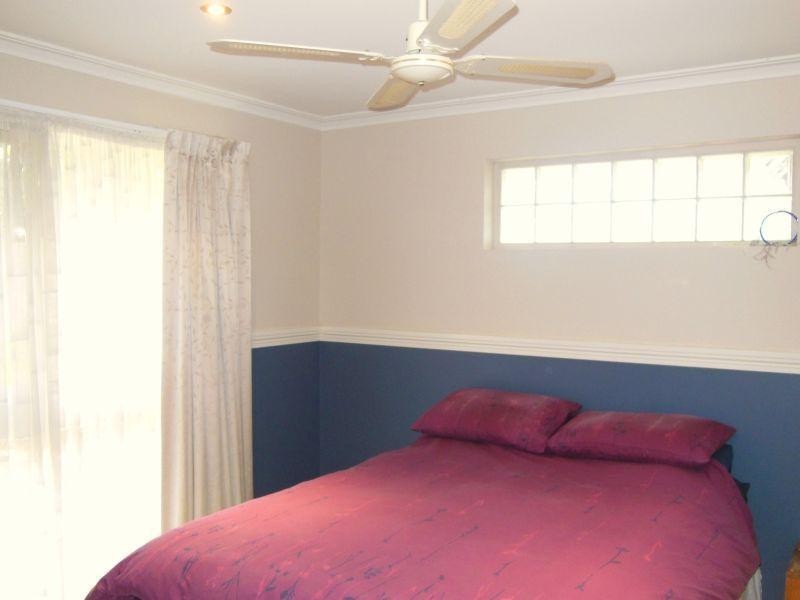 8 Walnut Drive, Kilsyth VIC 3137